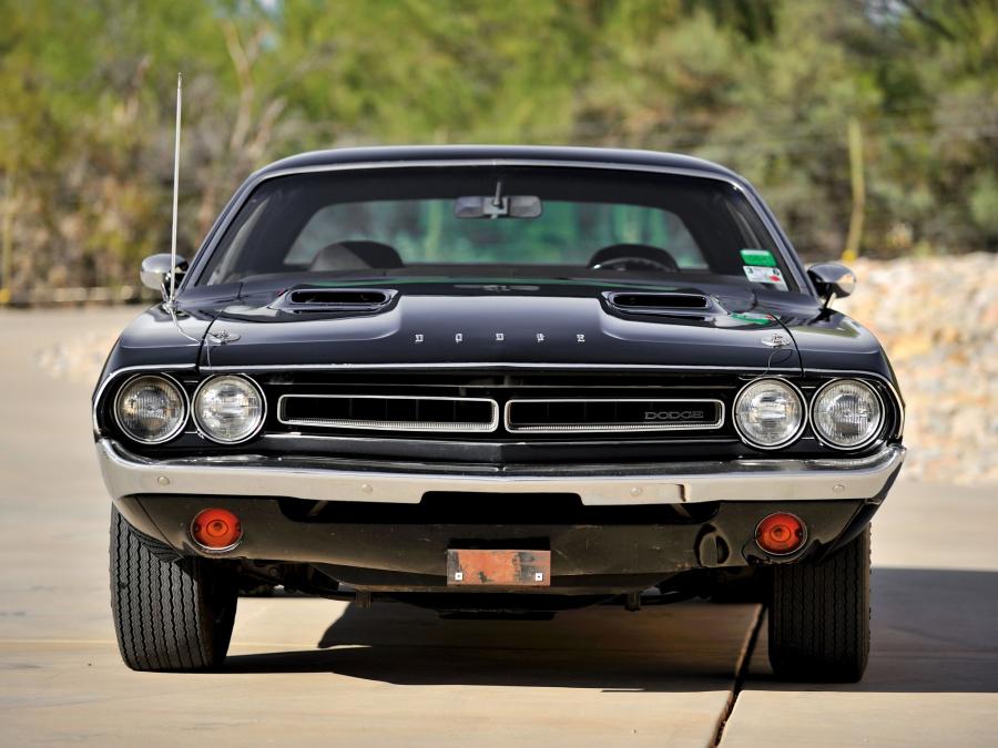  Dodge Challenger R/T 426/425 HP Hemi 1971 года  (фото 10 из 23)